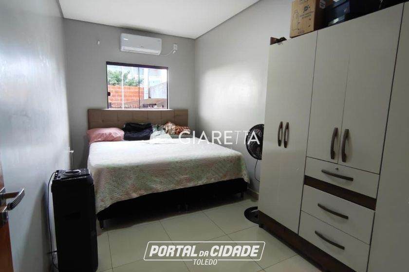 Casa &agrave; venda - 61m&sup2; - JARDIM COOPAGRO