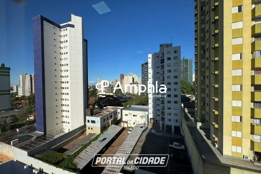 Apartamento &agrave; venda - 63m&sup2; - Centro
