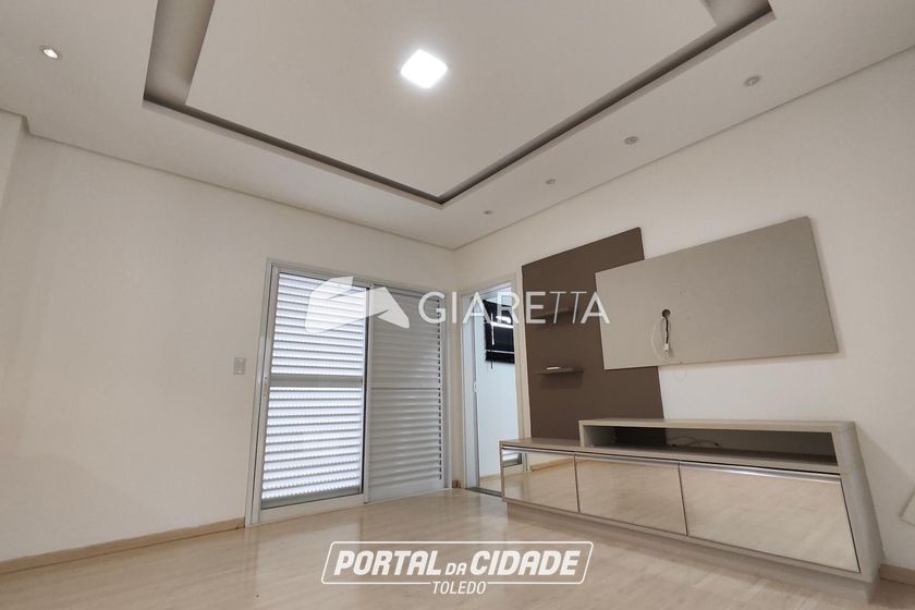 Sobrado para alugar - 208m&sup2; - JARDIM TOCANTINS