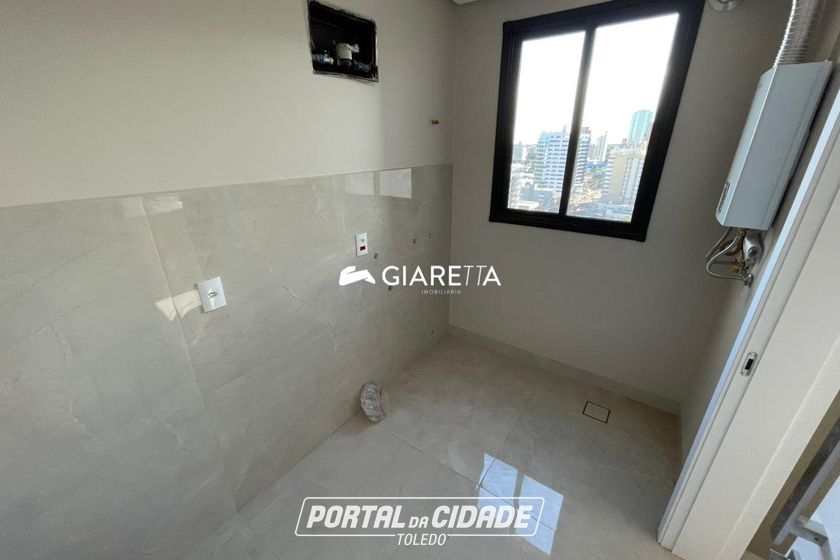 Apartamento para alugar - 110m&sup2; - CENTRO
