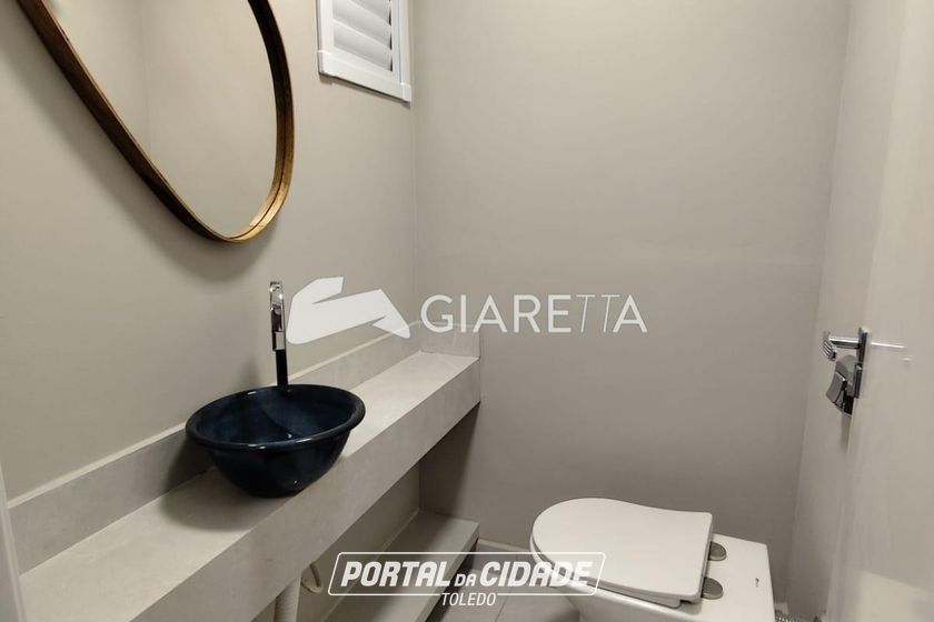 Apartamento para alugar - 153m&sup2; - CENTRO