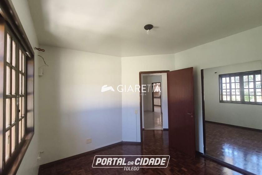 Casa para alugar - 120m&sup2; - JARDIM GISELA