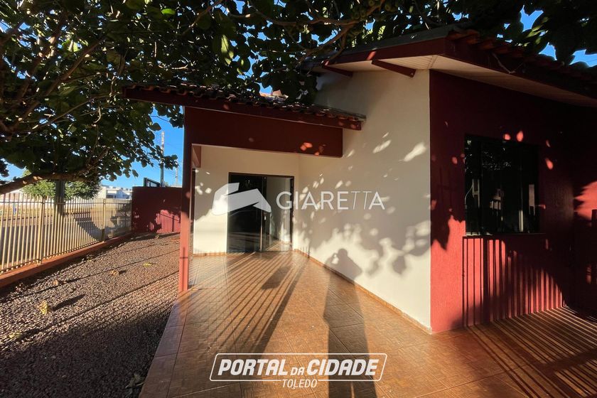Casa para alugar - 49m&sup2; - JARDIM COOPAGRO