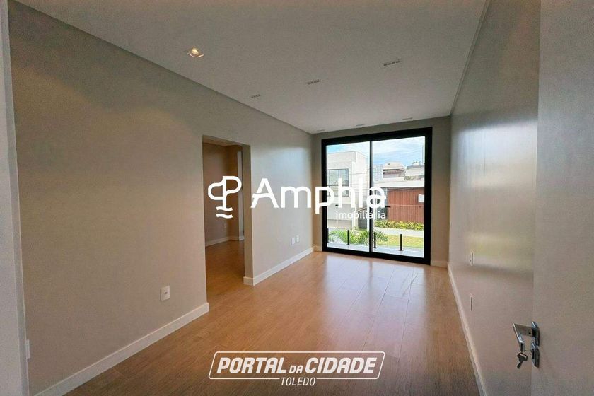 Sobrado &agrave; venda - 294m&sup2; - Cascavel Velho