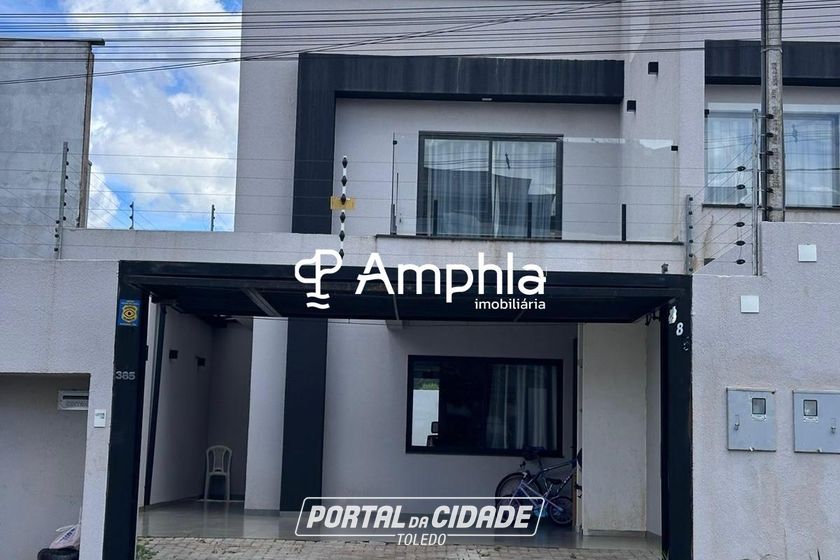 Sobrado &agrave; venda - 130m&sup2; - Recanto Tropical