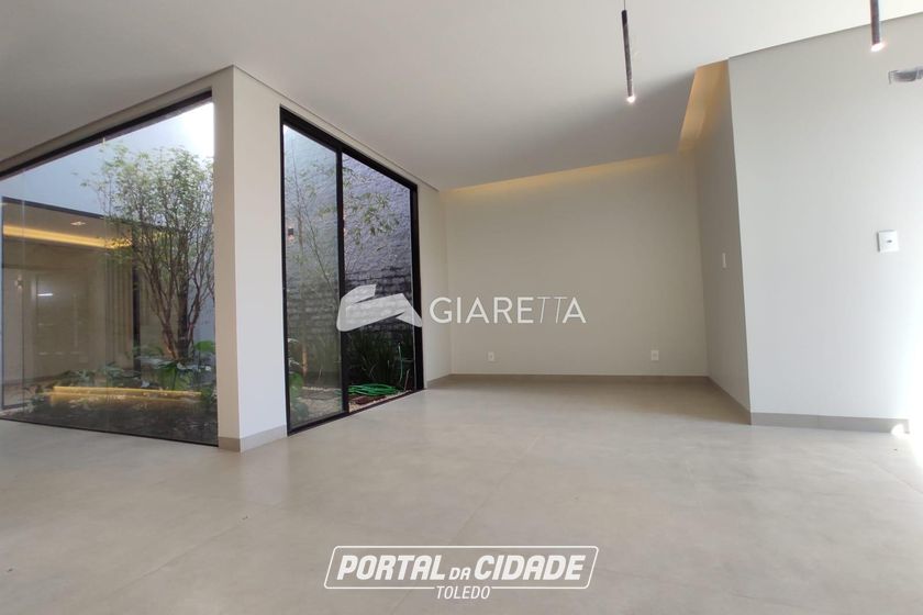 Sobrado &agrave; venda - 162m&sup2; - JARDIM GISELA
