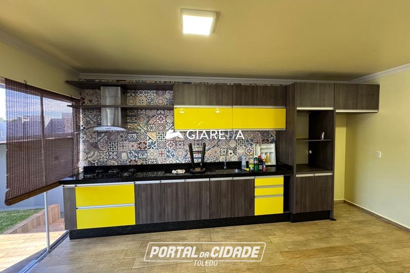 Sobrado &agrave; venda - 157m&sup2; - VILA INDUSTRIAL