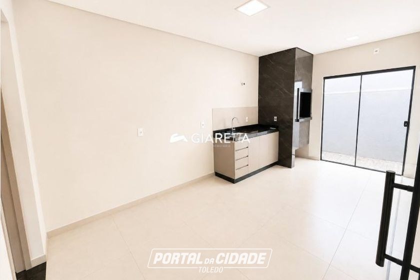 Sobrado para alugar - 136m&sup2; - CENTRO