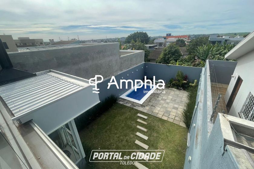 Sobrado &agrave; venda - 184m&sup2; - Maria Luiza