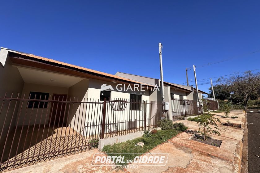 Casa &agrave; venda - 57m&sup2; - JARDIM S&Atilde;O FRANCISCO