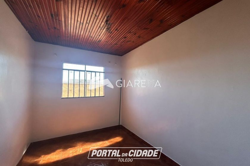 Casa para alugar - 97m&sup2; - JARDIM BRESSAN