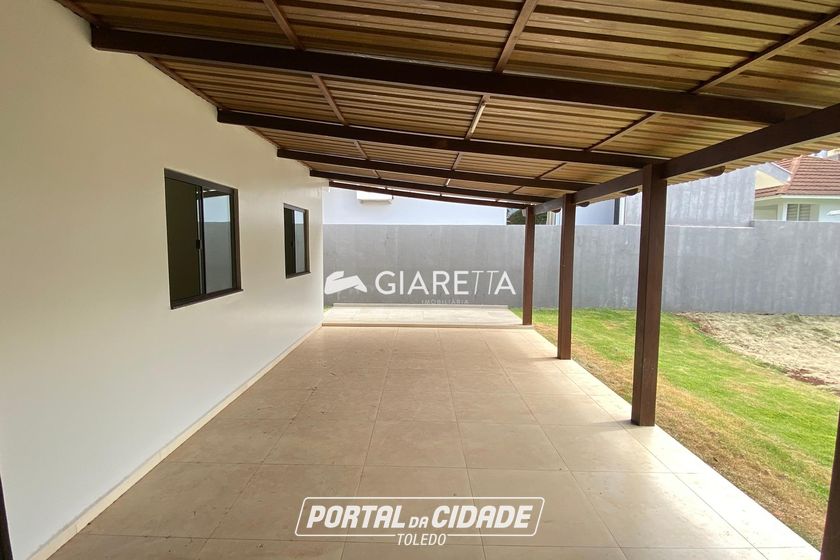Casa &agrave; venda - 121m&sup2; - JARDIM PANCERA