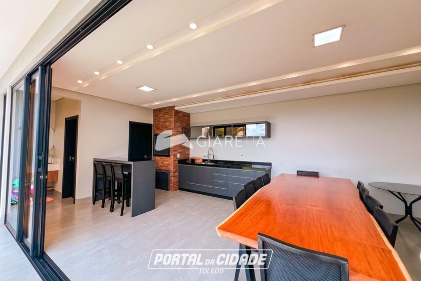 Casa &agrave; venda - 160m&sup2; - JARDIM GISELA