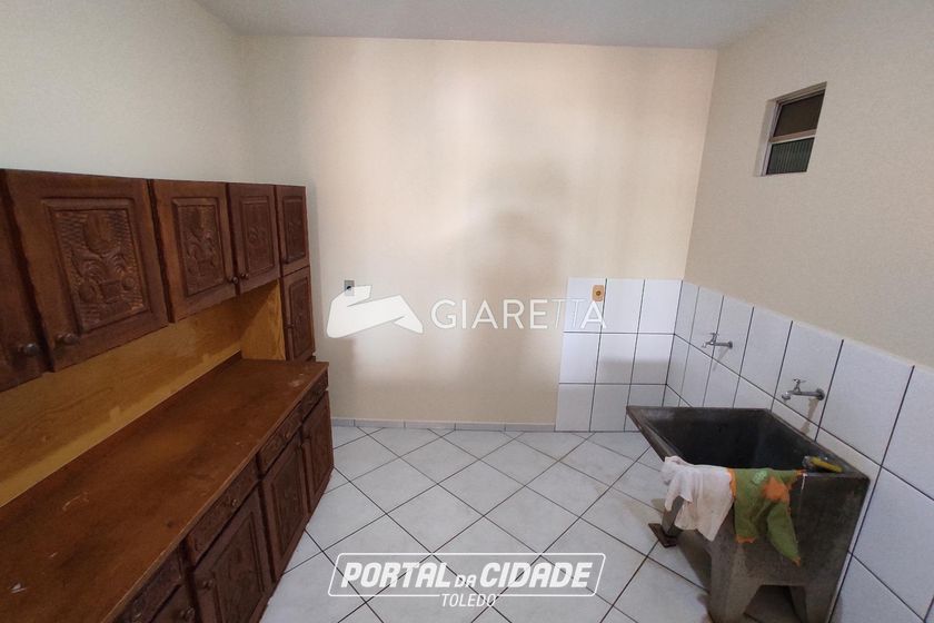 Apartamento para alugar - 190m&sup2; - JARDIM GISELA