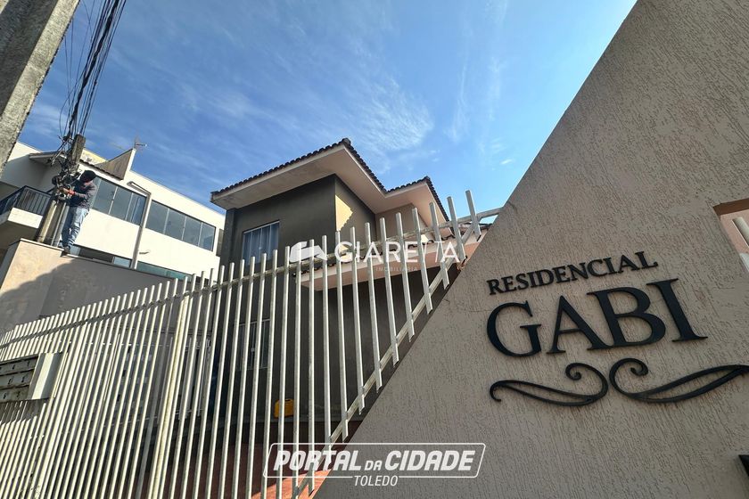 Sobrado &agrave; venda - 71m&sup2; - CENTRO
