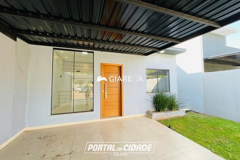 Sobrado para alugar - 115m&sup2; - JARDIM PARIZOTTO