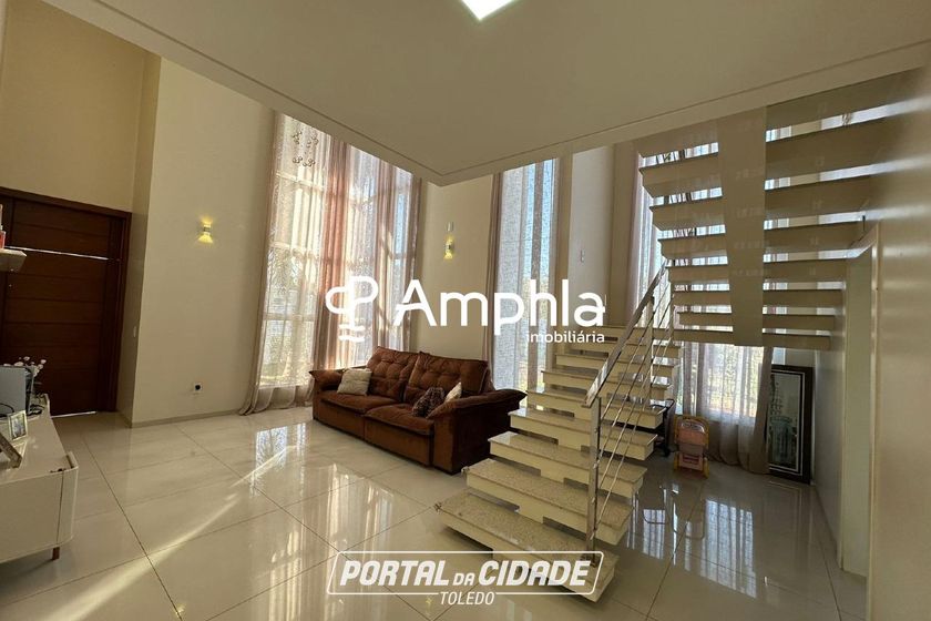 Sobrado &agrave; venda - 273m&sup2; - Vila Ga&uacute;cha