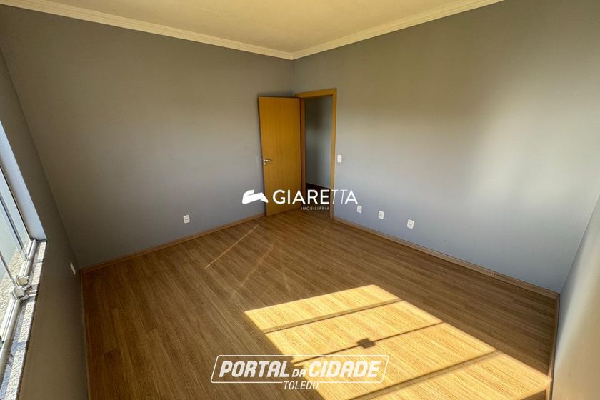 Sobrado &agrave; venda - 157m&sup2; - VILA INDUSTRIAL
