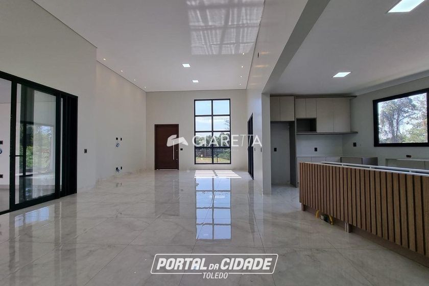 Casa &agrave; venda - 330m&sup2; - VILA INDUSTRIAL