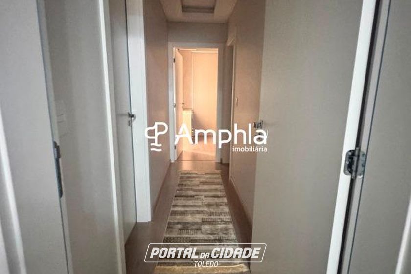 Apartamento &agrave; venda - 250m&sup2; - Centro