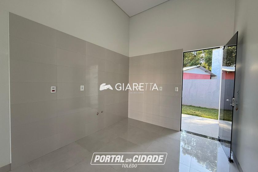 Casa &agrave; venda - 55m&sup2; - JARDIM COOPAGRO