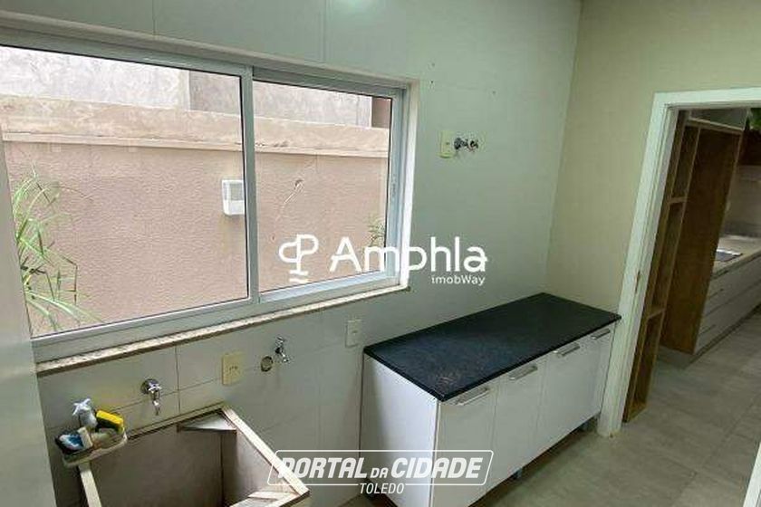Sobrado &agrave; venda - 265m&sup2; - FAG