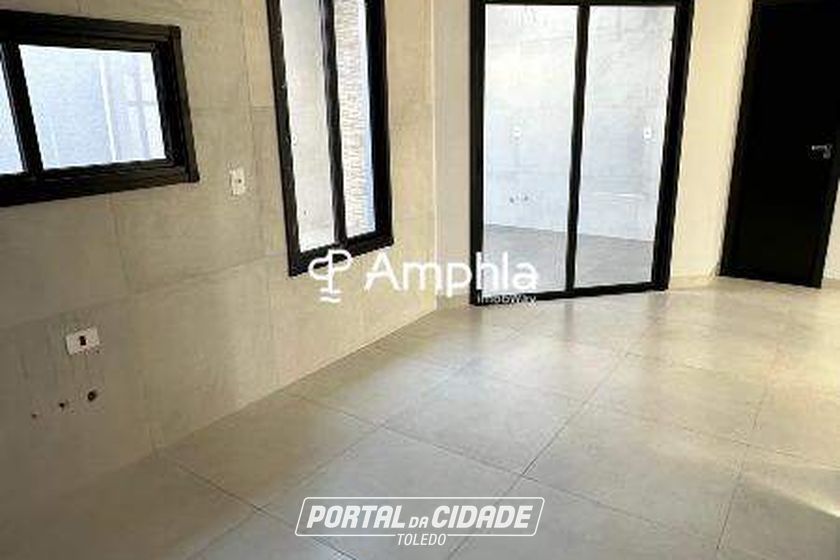 Sobrado &agrave; venda - 114m&sup2; - Jardim Pancera