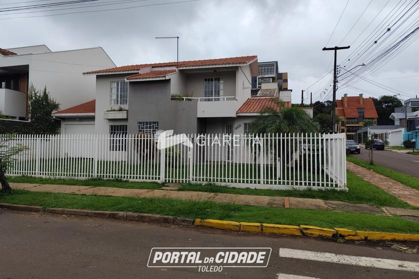 Sobrado para alugar - 205m&sup2; - JARDIM LA SALLE