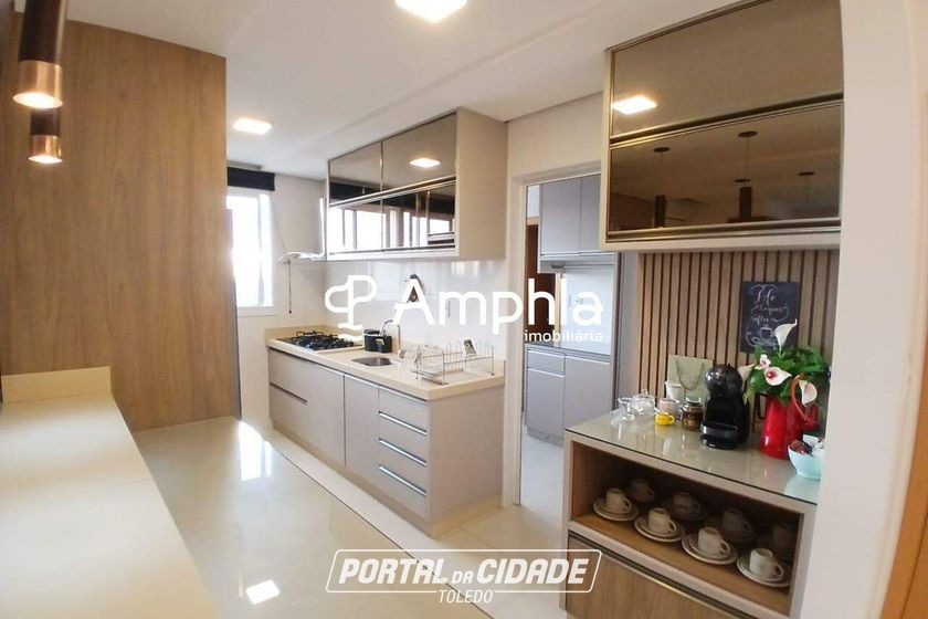 Apartamento &agrave; venda - 104m&sup2; - Centro