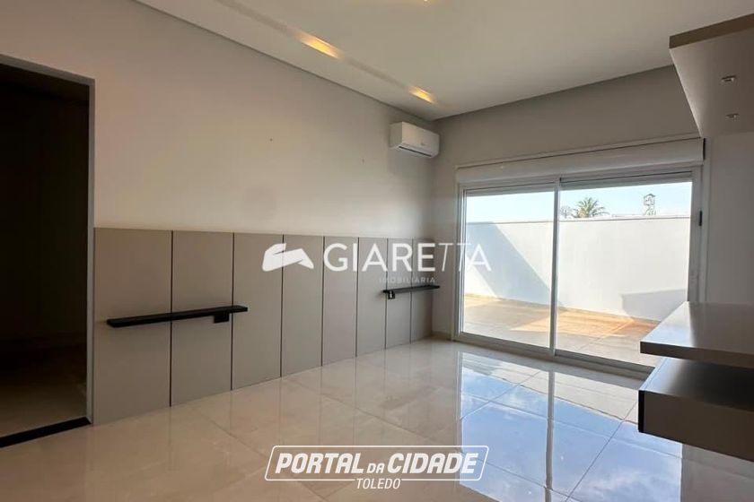 Sobrado para alugar - 229m&sup2; - VILA INDUSTRIAL