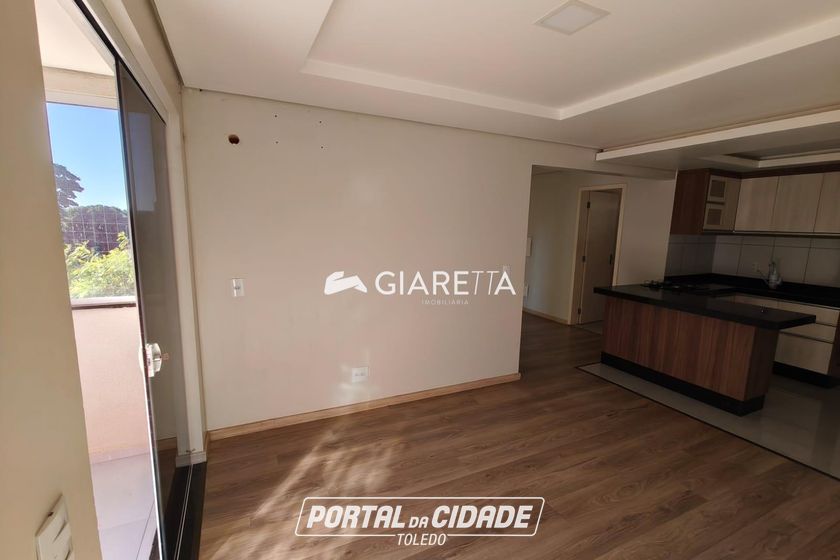 Apartamento &agrave; venda - 85m&sup2; - CENTRO