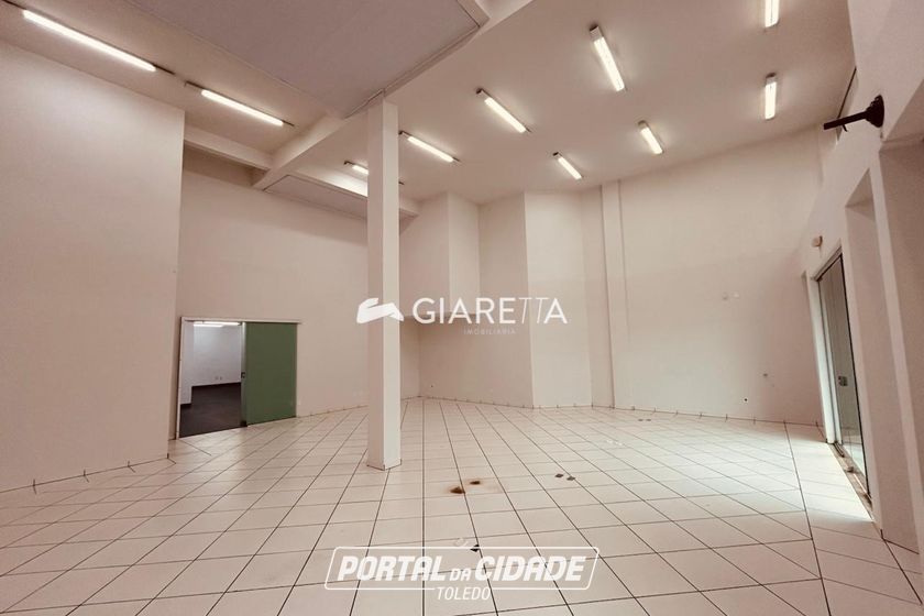 Sala Comercial para alugar - 120m&sup2; - CENTRO
