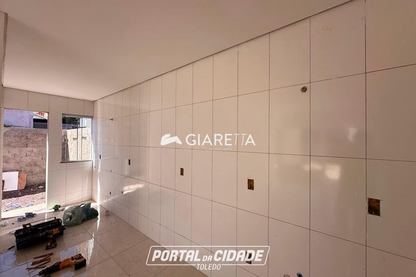 Casa &agrave; venda - 51m&sup2; - JARDIM COOPAGRO