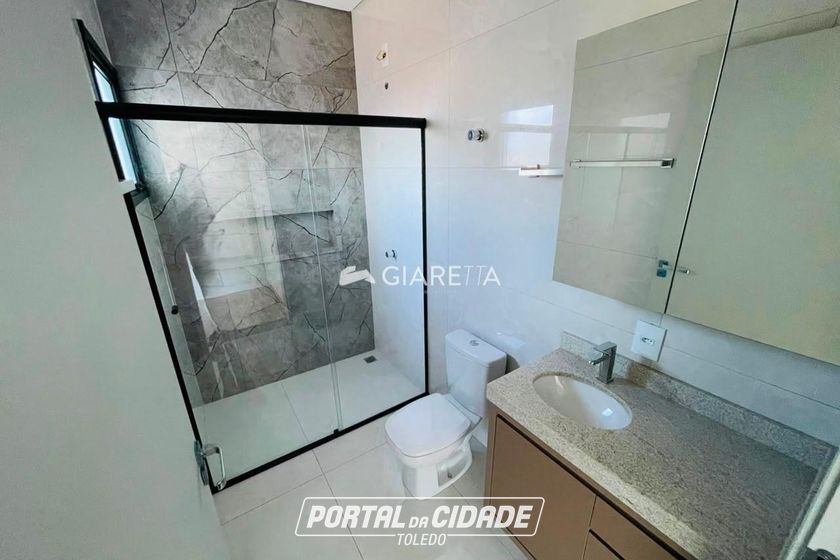 Sobrado para alugar - 136m&sup2; - CENTRO