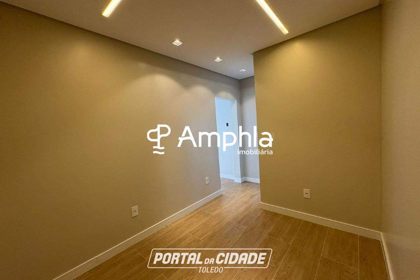 Sobrado &agrave; venda - 294m&sup2; - Cascavel Velho