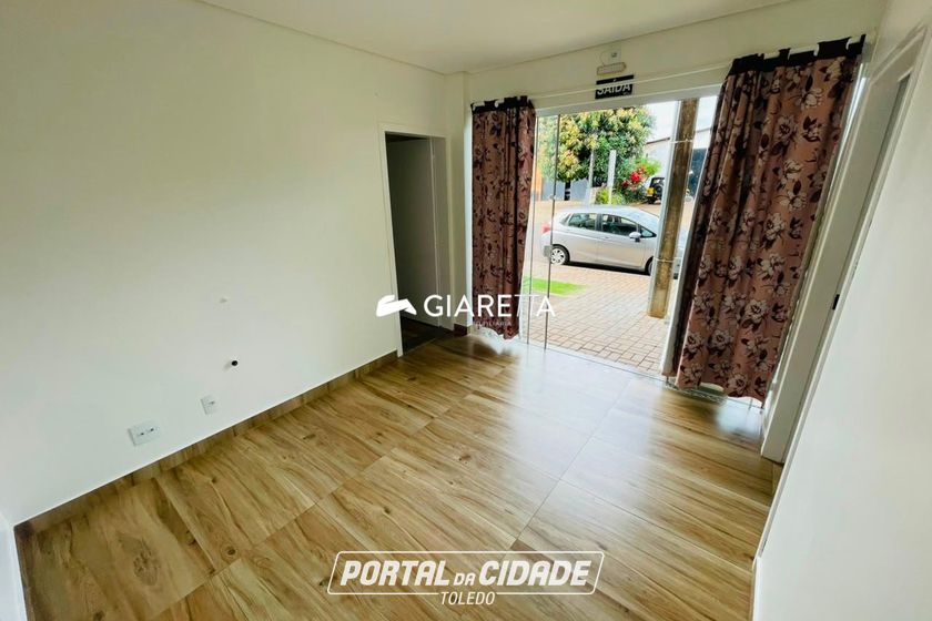 Sala Comercial para alugar - 25m&sup2; - JARDIM GISELA