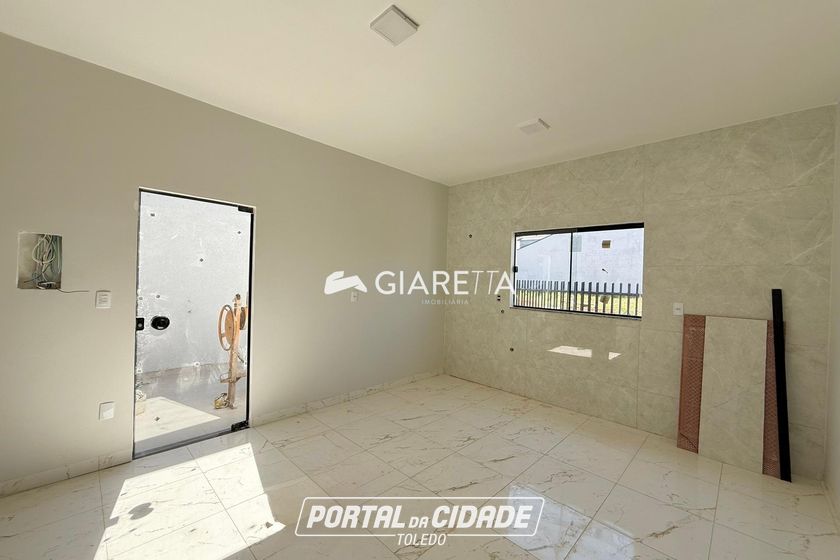 Casa &agrave; venda - 44m&sup2; - JARDIM COOPAGRO