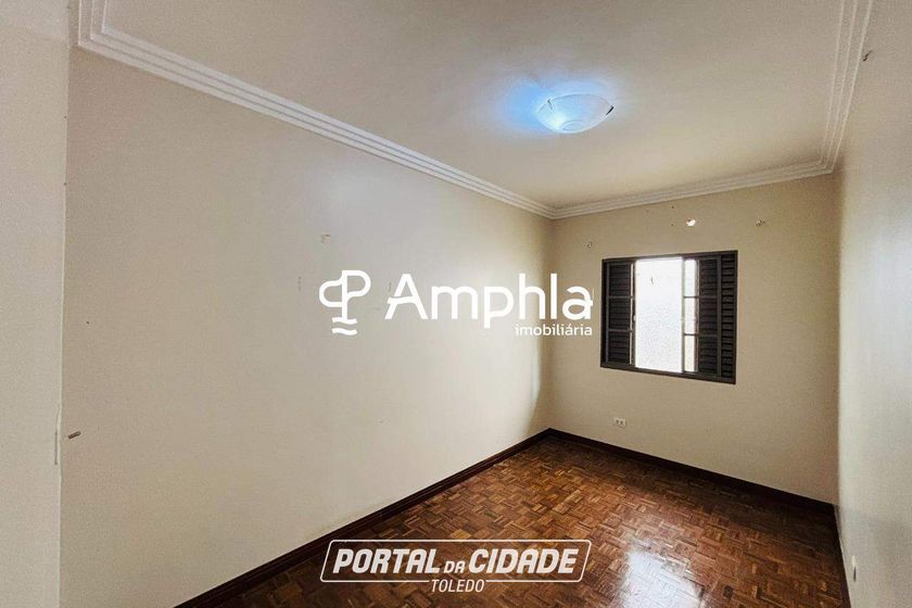 Casa &agrave; venda - 285m&sup2; - Recanto Tropical