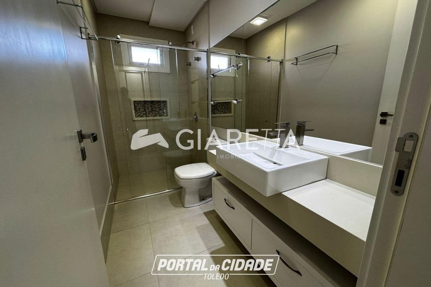 Apartamento &agrave; venda - 147m&sup2; - CENTRO