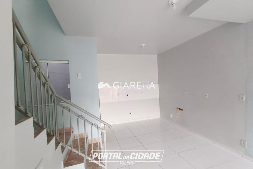 Sobrado para alugar - 73m&sup2; - JARDIM CONCORDIA
