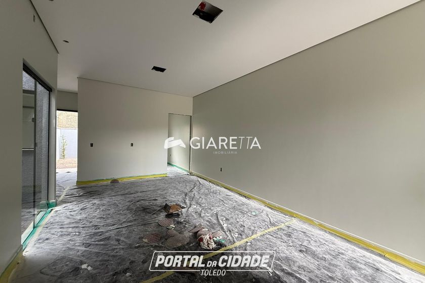 Casa &agrave; venda - 57m&sup2; - JARDIM COOPAGRO
