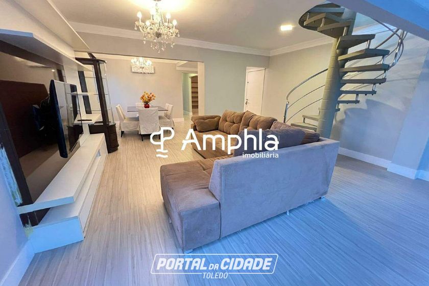 Apartamento &agrave; venda - 220m&sup2; - Centro