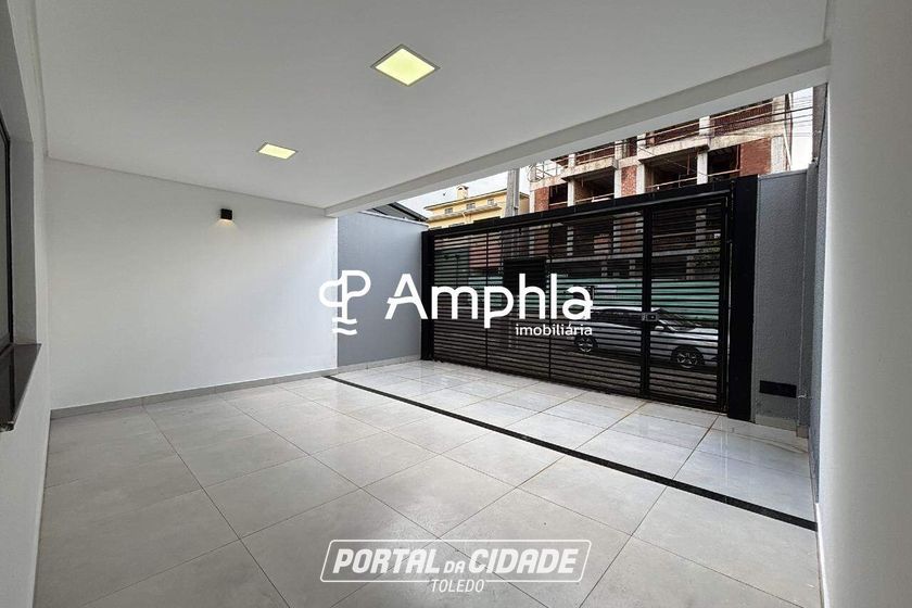 Sobrado &agrave; venda - 105m&sup2; - Coqueiral