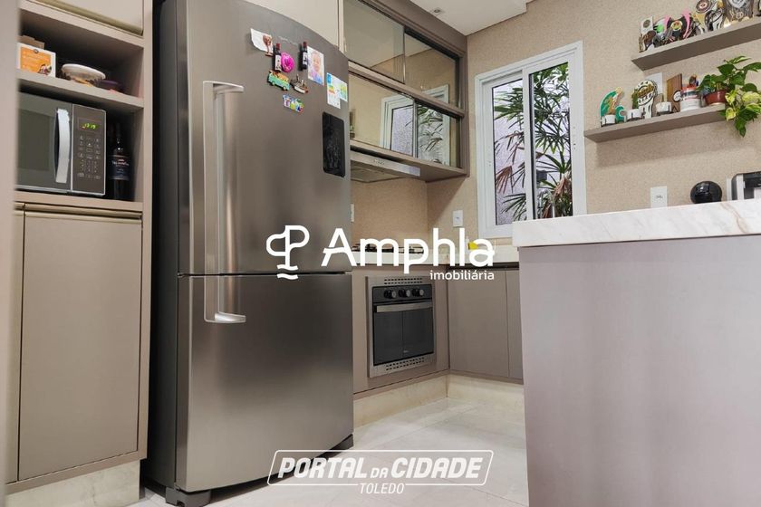 Sobrado &agrave; venda - 185m&sup2; - Jardim Gisela