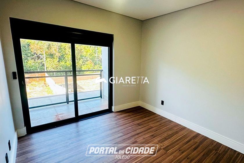 Sobrado &agrave; venda - 245m&sup2; - VILA INDUSTRIAL