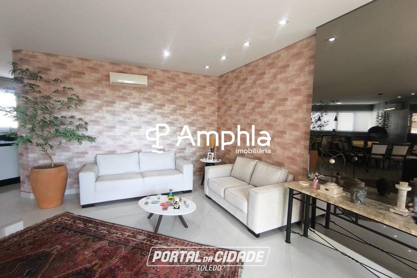 Apartamento &agrave; venda - 230m&sup2; - Centro