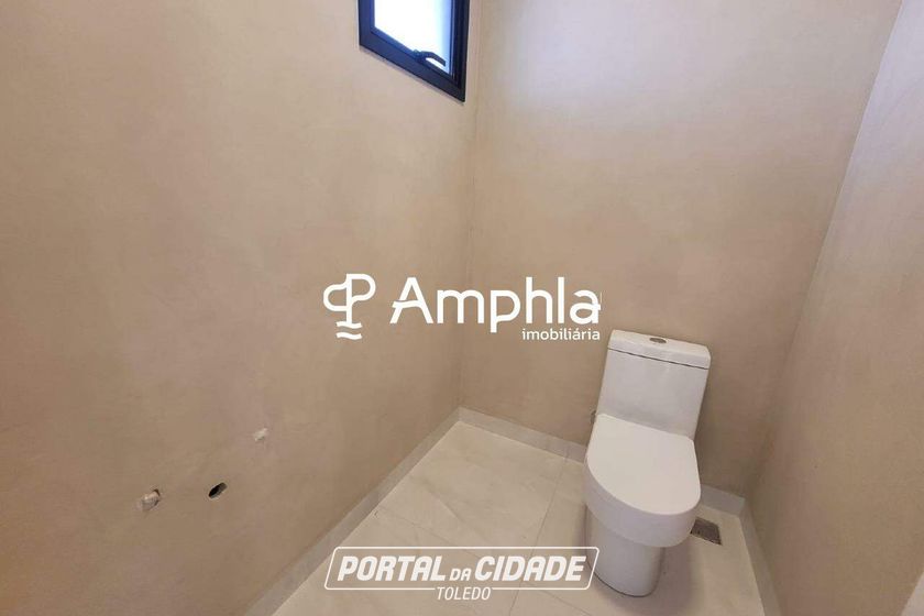 Sobrado &agrave; venda - 158m&sup2; - Recanto Tropical