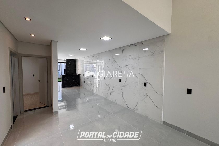 Casa &agrave; venda - 100m&sup2; - JARDIM PARIZOTTO