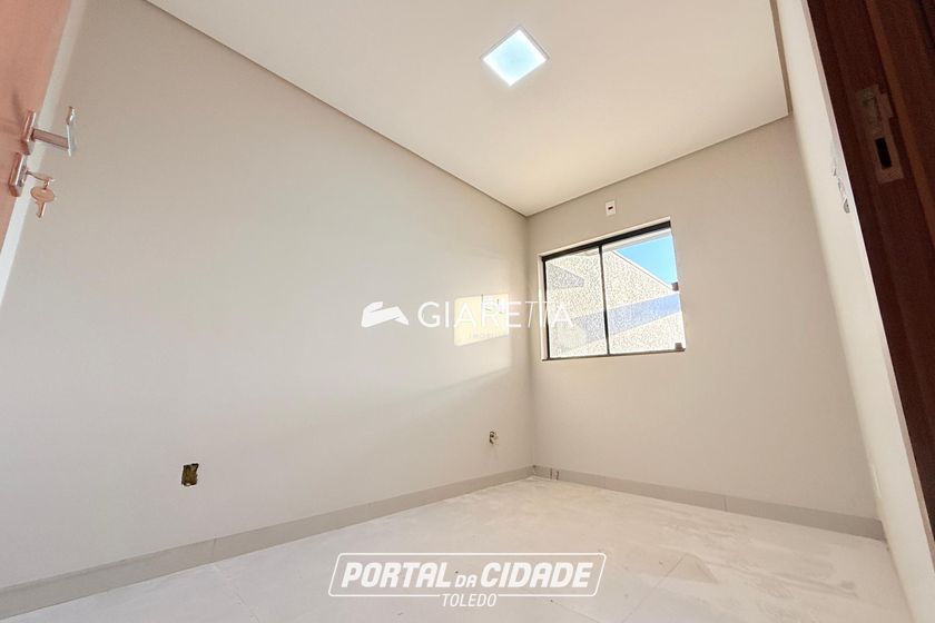 Casa &agrave; venda - 52m&sup2; - JARDIM COOPAGRO