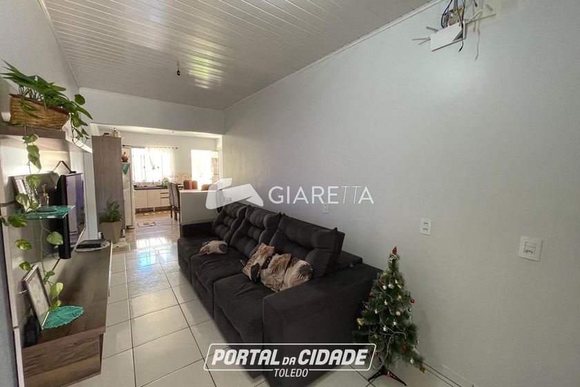 Casa &agrave; venda - 53m&sup2; - JARDIM S&Atilde;O FRANCISCO